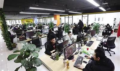 重慶造首款無人駕駛共享汽車亮相美國硅谷，技術實力引領出行變革
