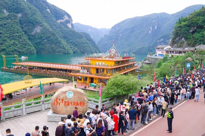 火！“十一”黃金周，807萬游客在宜昌過節！